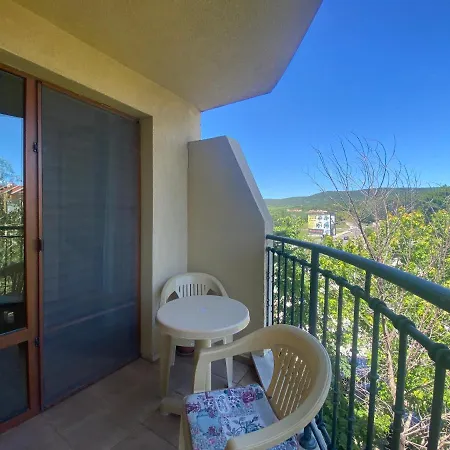 Appartement Amadeus 1 - 13b Large Two Bedroom