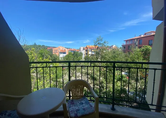 Amadeus 1 - 13b Large Two Bedroom * 阳光海滩