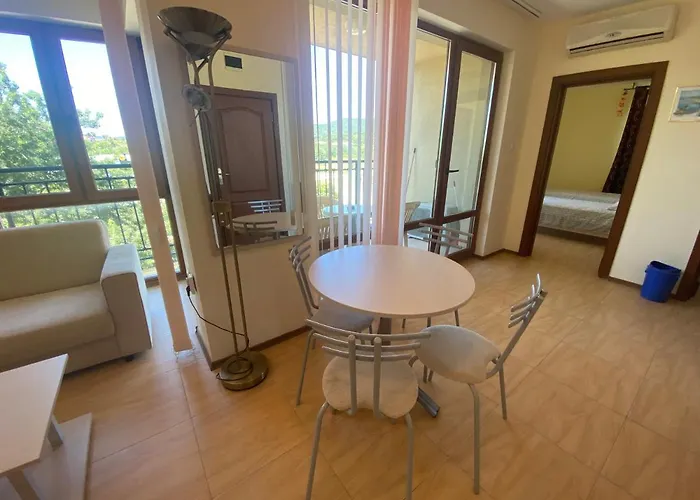 Amadeus 1 - 13b Large Two Bedroom 公寓