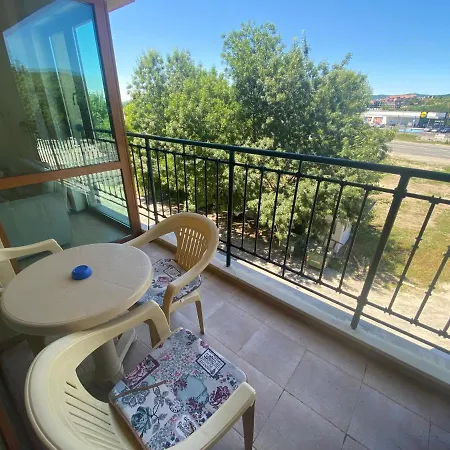 Amadeus 1 - 13b Large Two Bedroom Апартамент Слънчев бряг